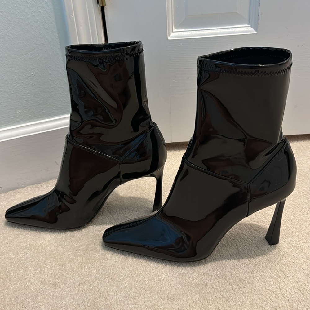 Patent black boots brand new never worn size eu 40 US9